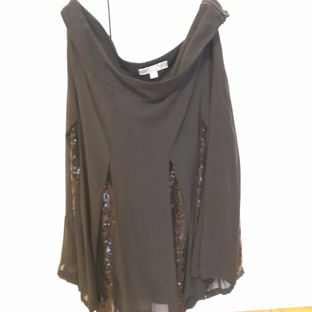 Black sequin skirt size medium